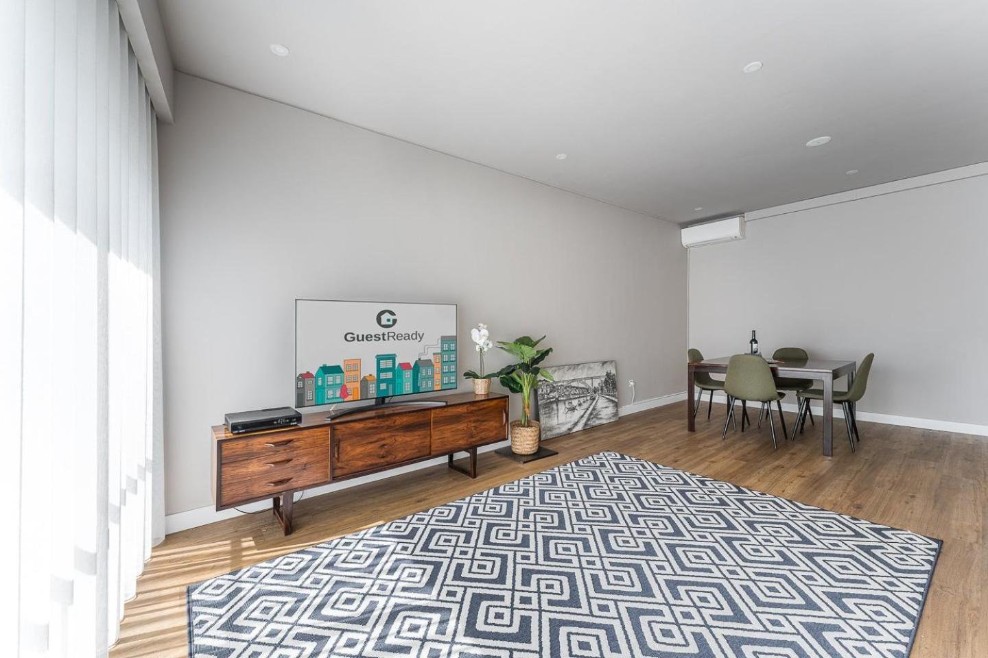 Guestready - Fantastic Apt Overlooking Douro River ポルト エクステリア 写真