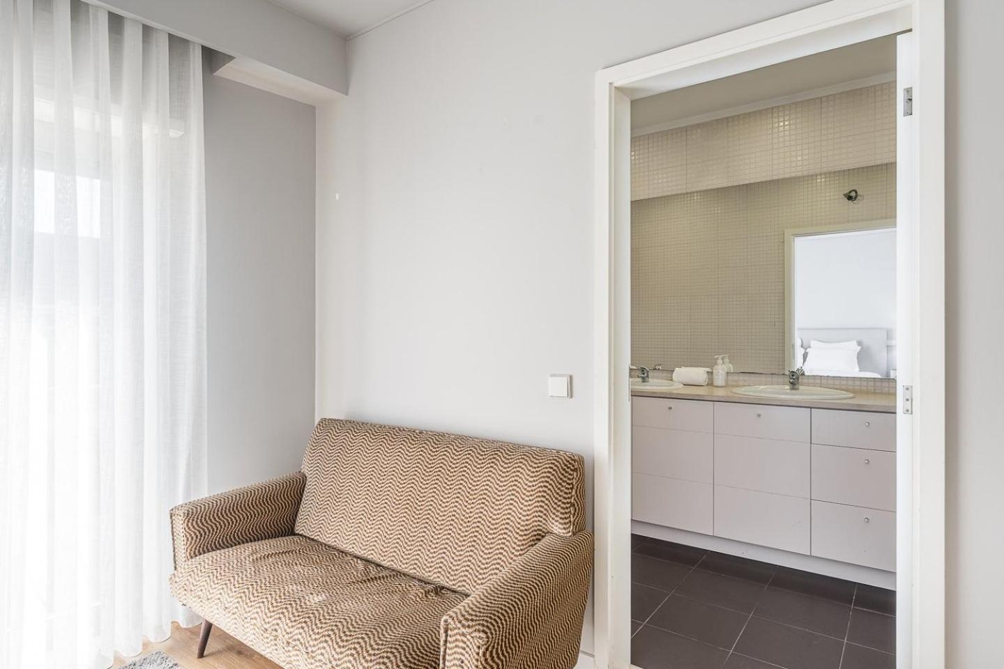 Guestready - Fantastic Apt Overlooking Douro River ポルト エクステリア 写真